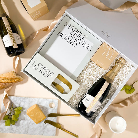 style-bundle-branded-gift-box-the-celebration-chandon-with-marble-board-and-chandon
