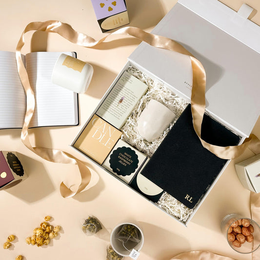 style-bundle-luxury-corporate-wellness-gifts-the-five-minutes-peace-with-robert-gordon-mug-and-soy-candle-with-love-tea-pyramids