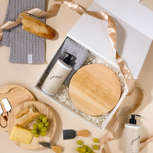 real-estate-gift-box-for-clients-with-round-cheeseboard-to-add-your-brand-and-tea-towel