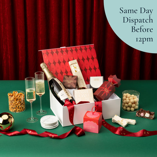 style-bundle-christmas-hamper-presents-in-gift-box-with-chandon-same-day-gifting