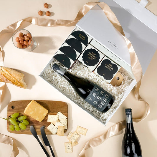 style-bundle-corporate-gift-hamper-the-wine-time-and-treats-with-vandenberg-wine-and-wooden-board-with-snacks
