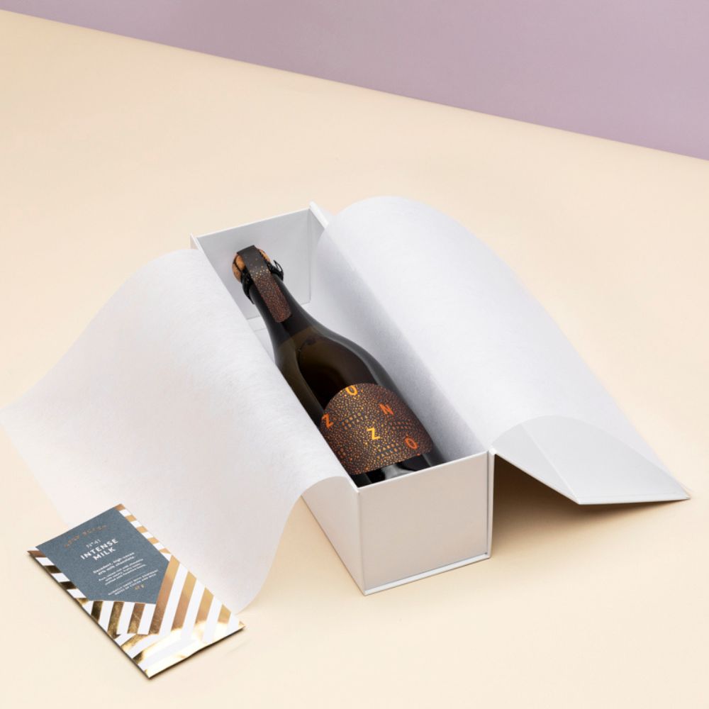 The Bubbles In a Box with Zonzo Vintage Sparkling