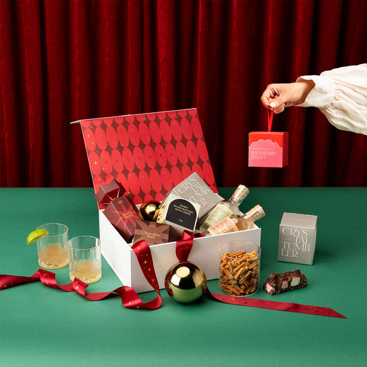 style-bundle-luxury-christmas-hampers-with-mixology-cocktails-and-crystal-glass-tumblers