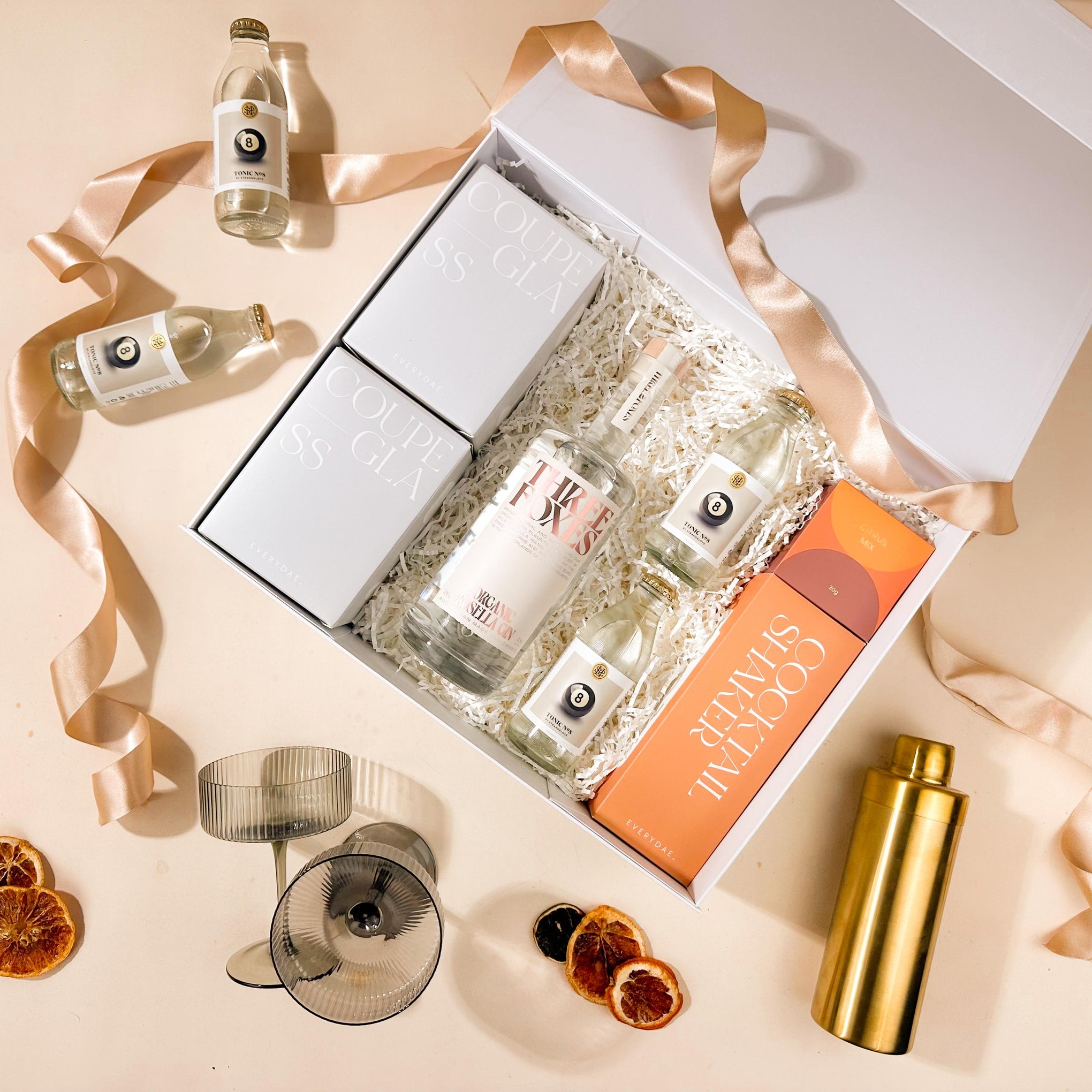 gin-gifts-hampers-for-gin-lovers-with-three-foxes-gin-and-smokey-coupe-glasses