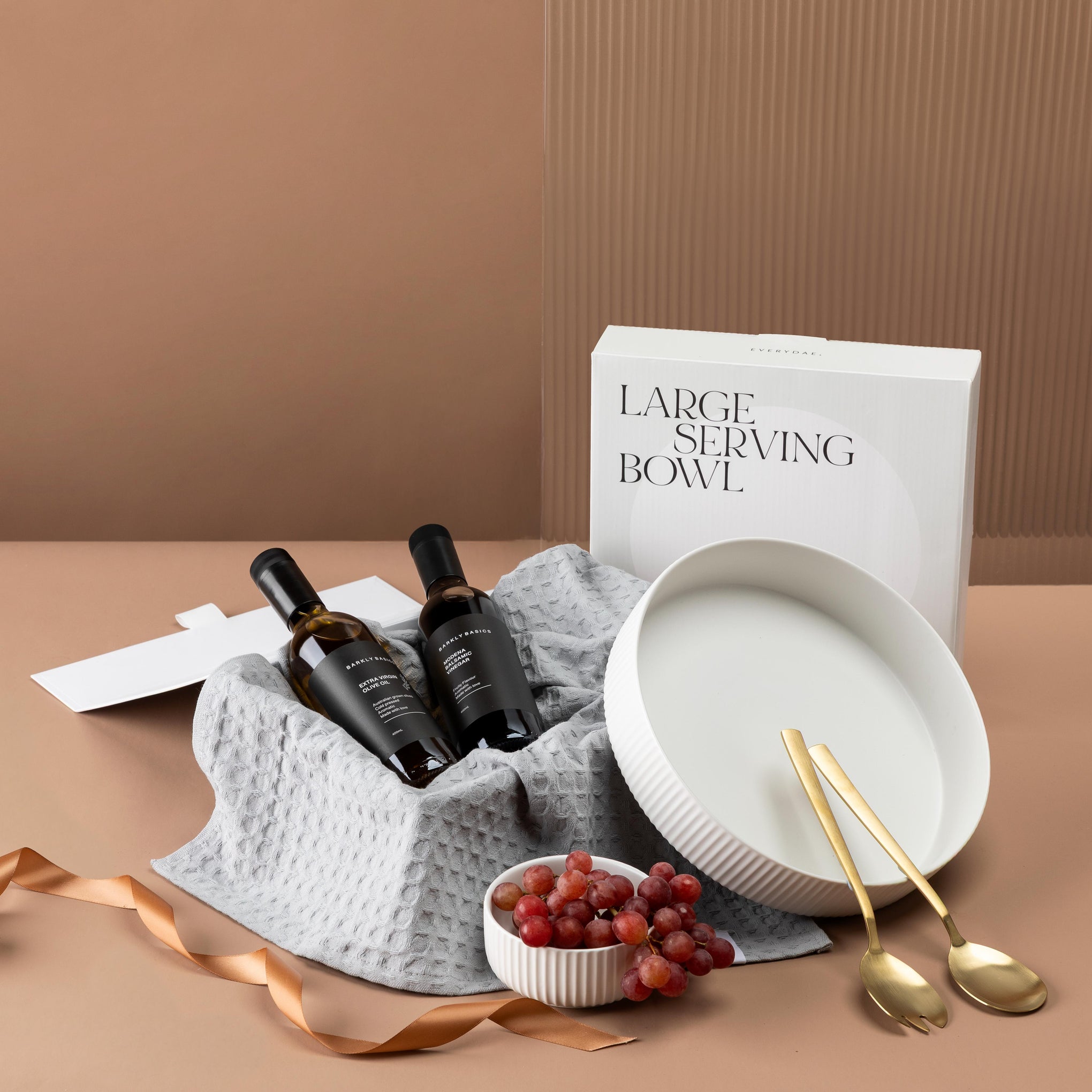 style-bundle-corporate-gift-hamper-with-barkly-basics-balsamic-vinegar-and-white-ribbed-salad-bowl