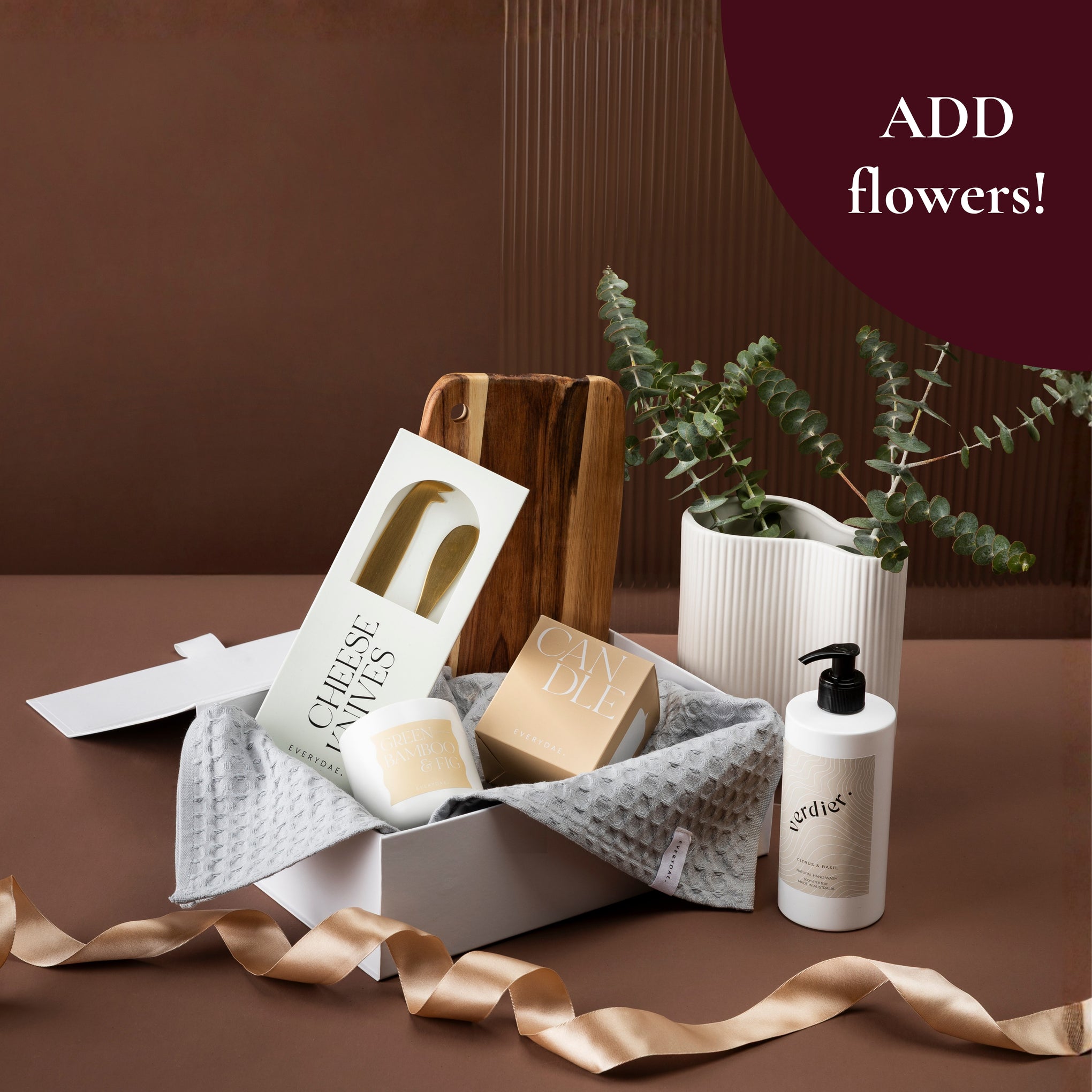 style-bundle-closing-gift-for-buyers-home-starter-with-vase-candle-and-cheese-knives