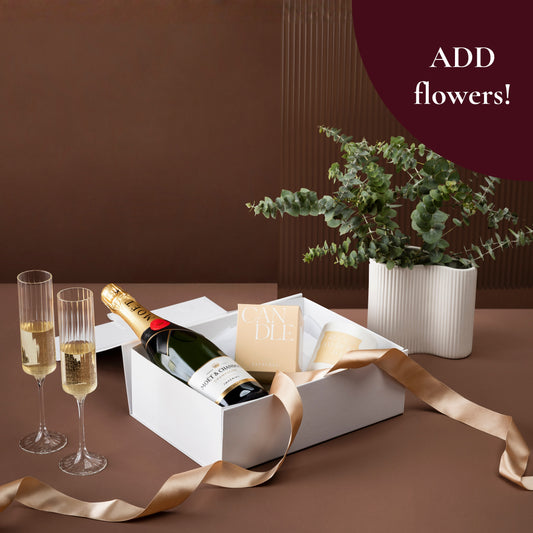 style-bundle-real-estate-settlement-gifts-just-sold-celebration-with-fluted-vase-and-moet-and-chandon
