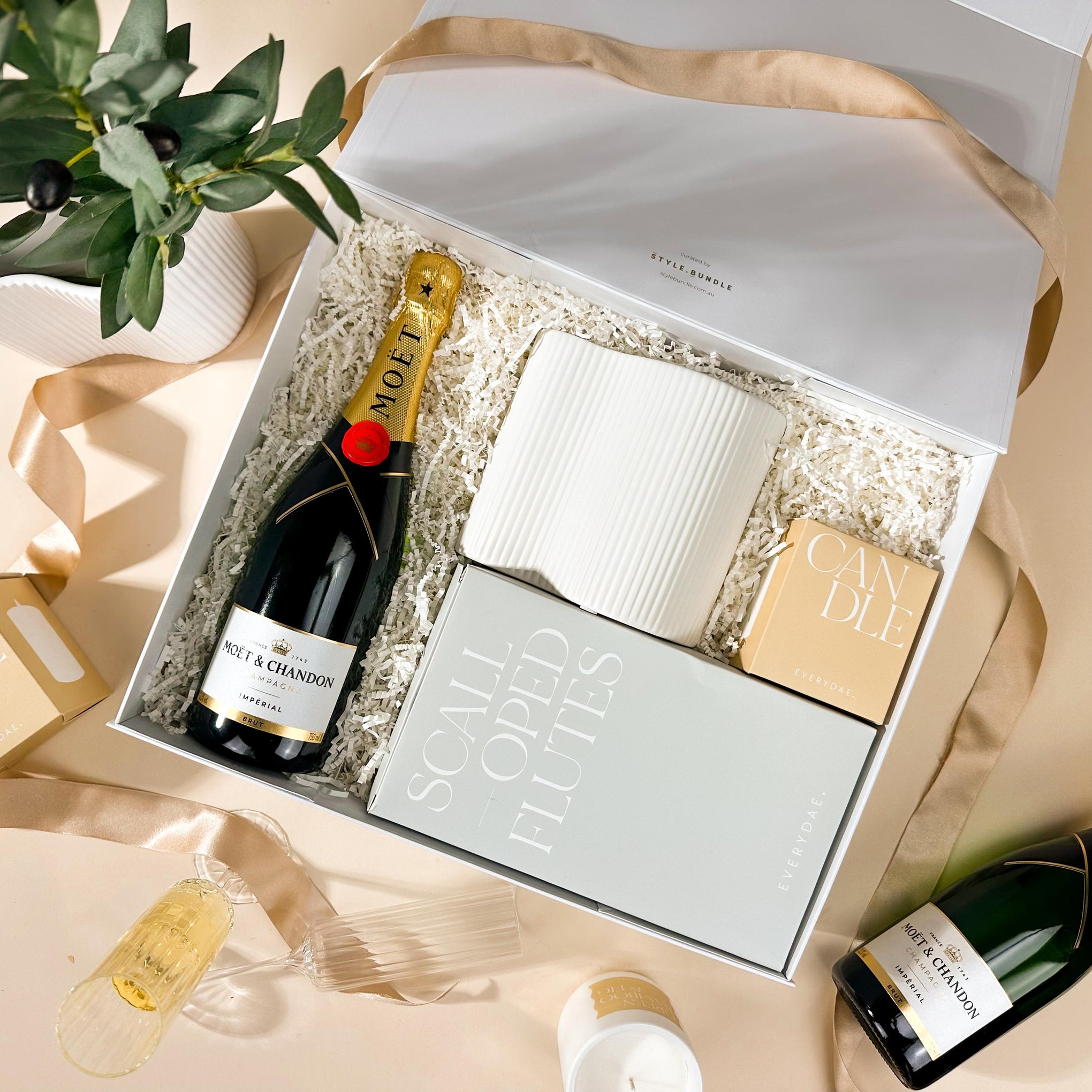 style-bundle-just-sold-celebration-gift-with-moet-and-infinity-vase