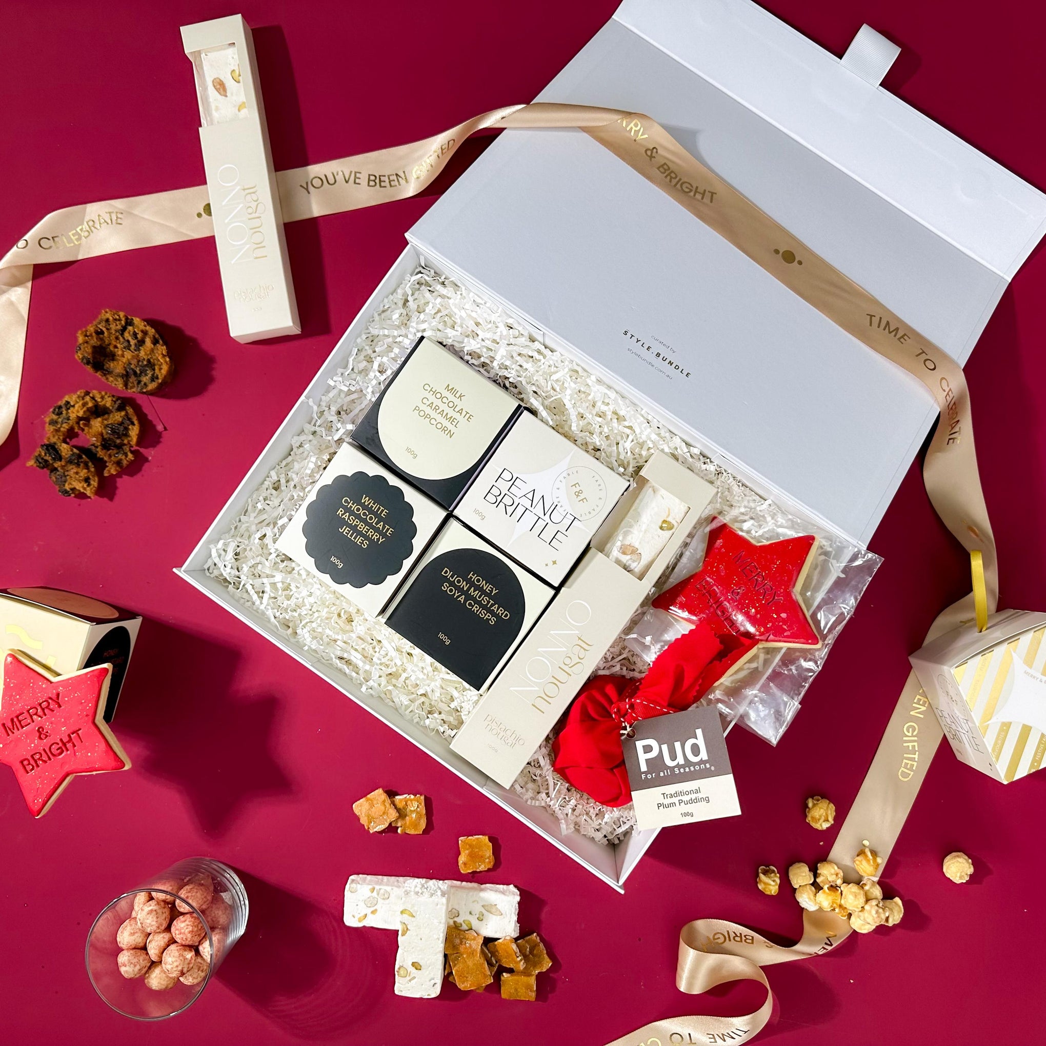 style-bundle-corporate-christmas-hampers-the-sweet-little-christmas-with-star-sugar-cookie-and-christmas-pudding-and-peanut-brittle