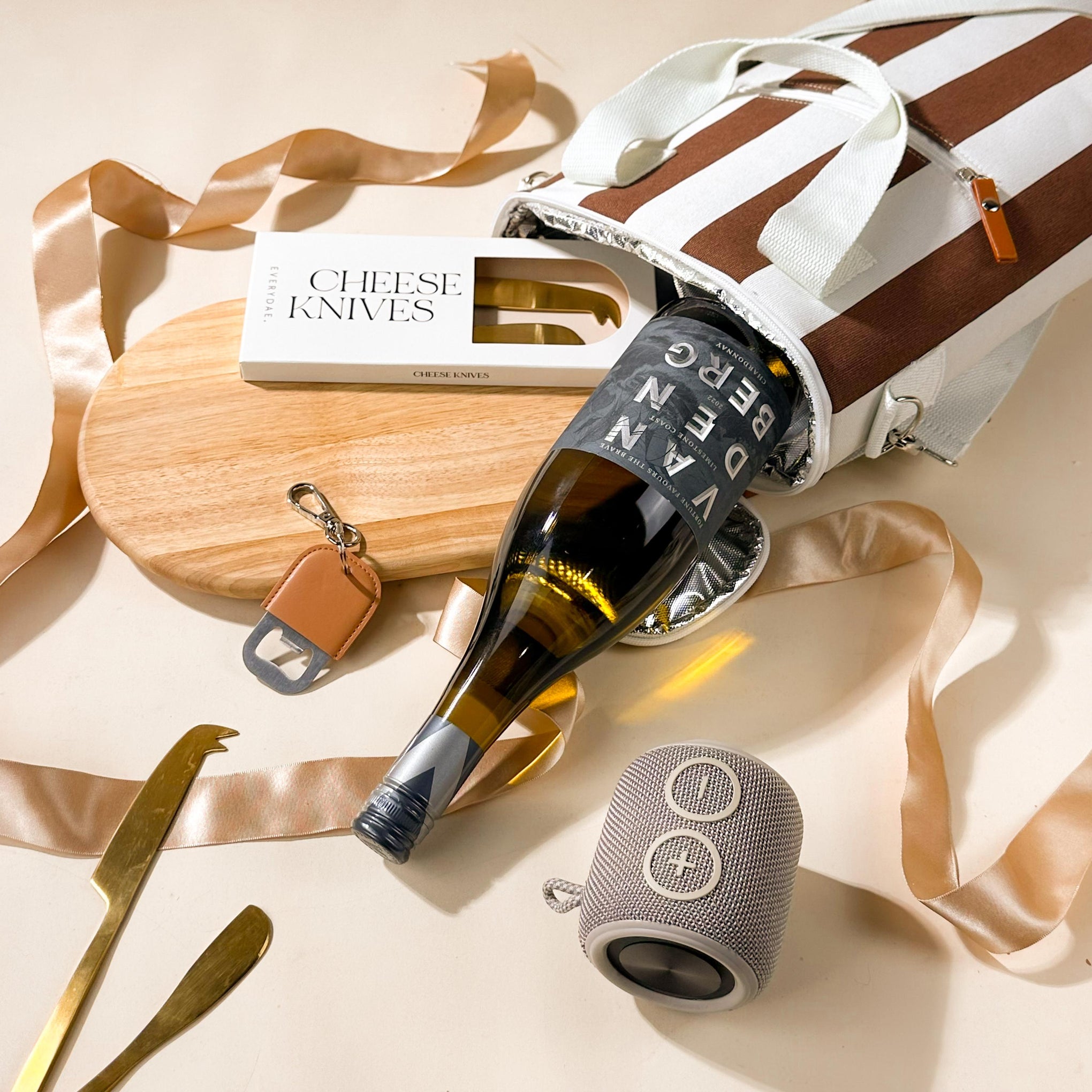 entertaining-gift-hamper-with-vandenberg-wine-and-outdoor-speaker