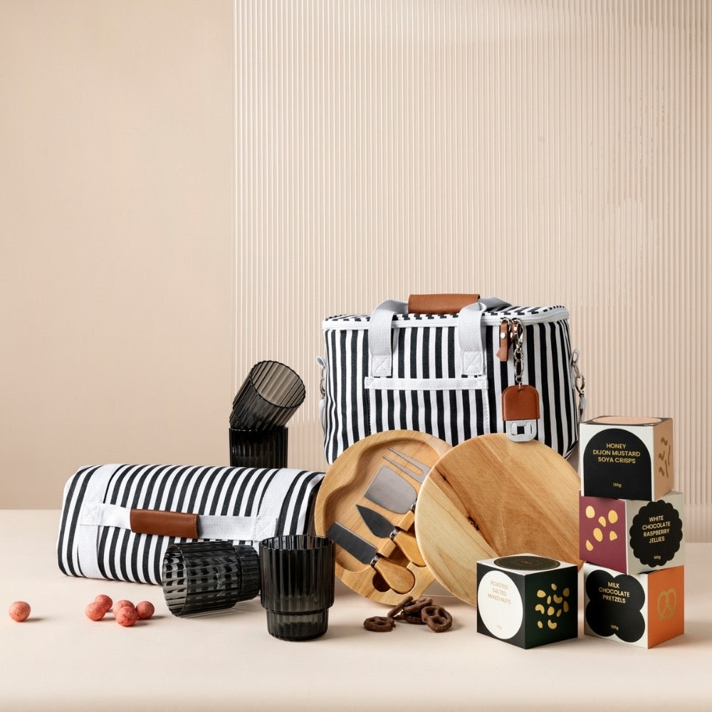 style-bundle-perfect-picnic-corporate-picnic-hamper-with-wooden-cheese-board-and-striped-cooler-bag